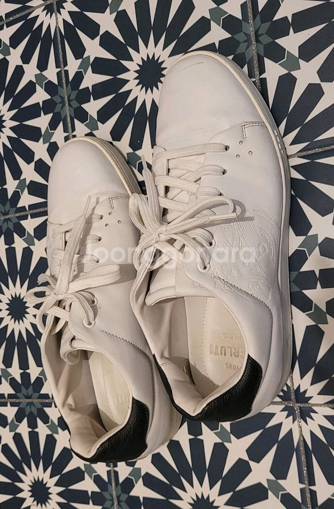 벨루티 스니커즈--1