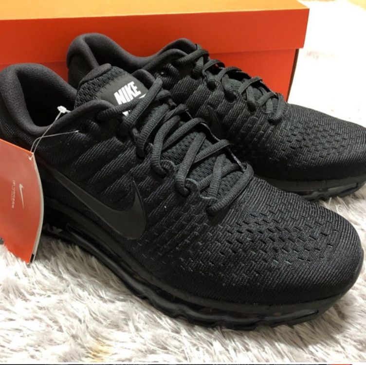 나이키 에어맥스 2017 블랙 280(새제품--2