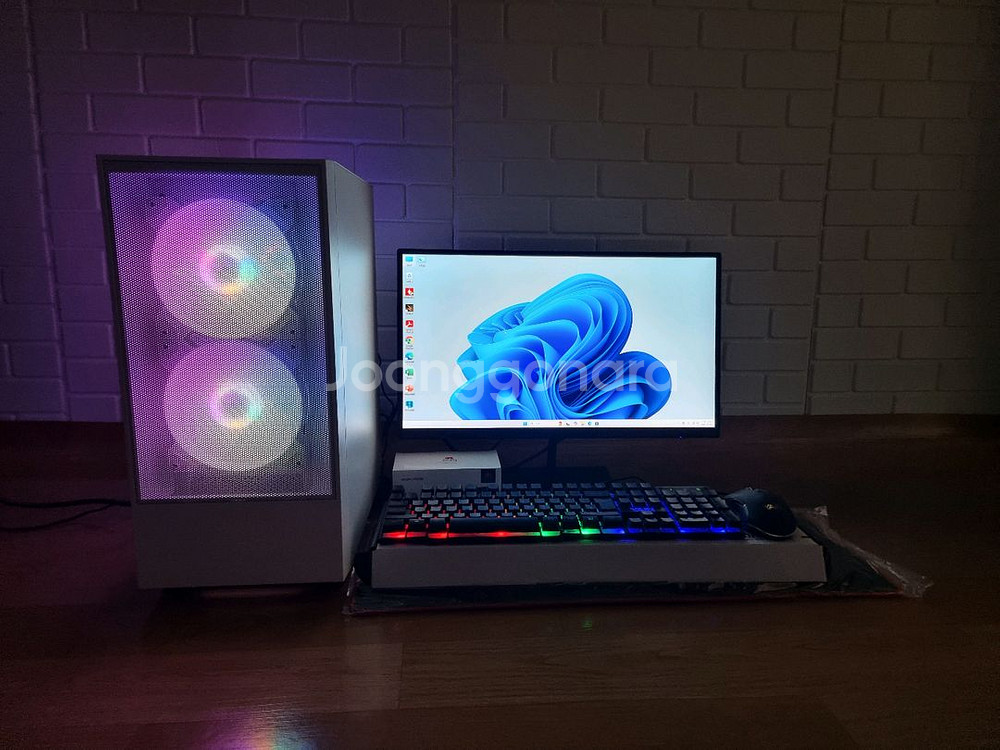 게이밍 컴퓨터 팝니다 풀세트.롤.피파.서든.발로란트.옵--0