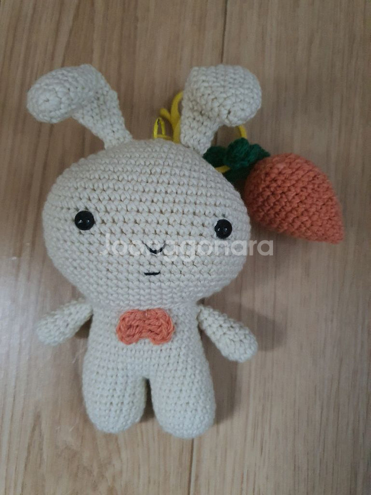 손뜨개 키링, 짱구는 못말려 유리 토끼 인형 열쇠고리--0