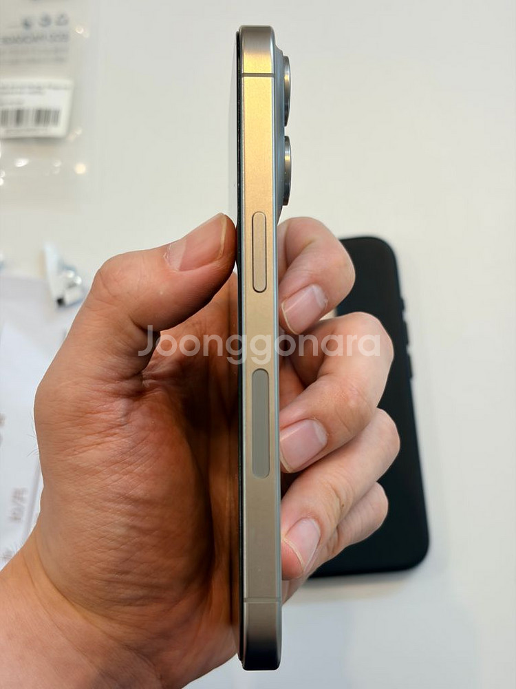 아이폰 15 프로 내추럴티타늄 256GB 카메라 무음--11
