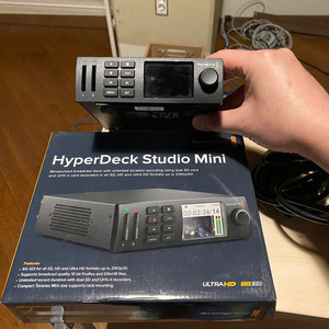 블랙매직 HyperDeck Studio Mini