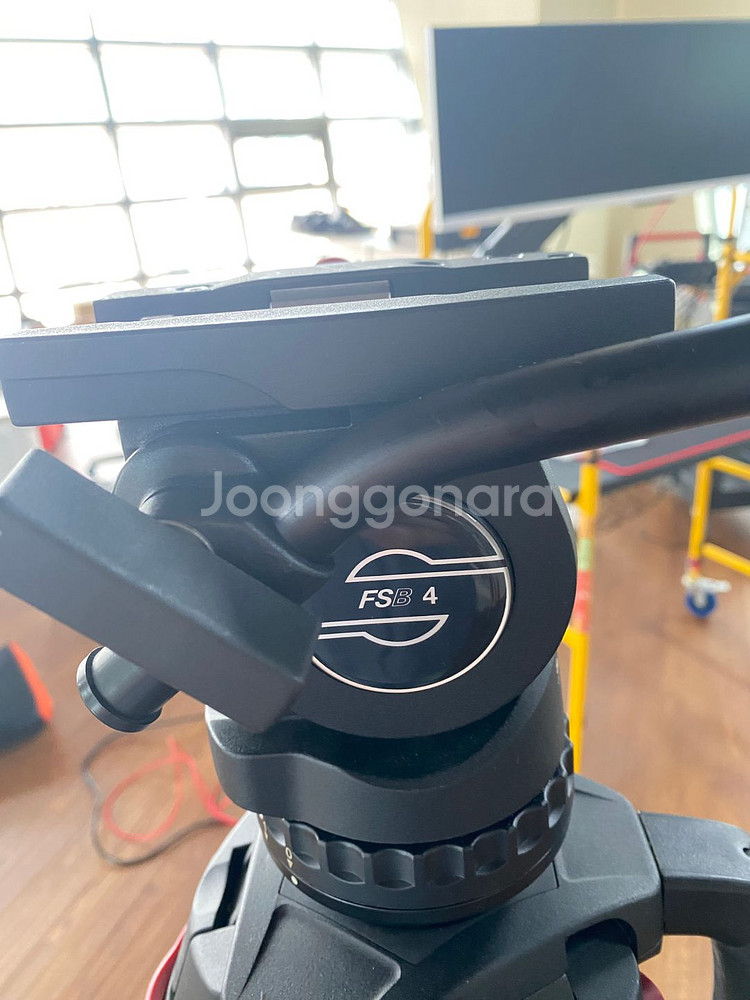 셔틀러 삼각대 Sachtler 75 + FSB 4--0