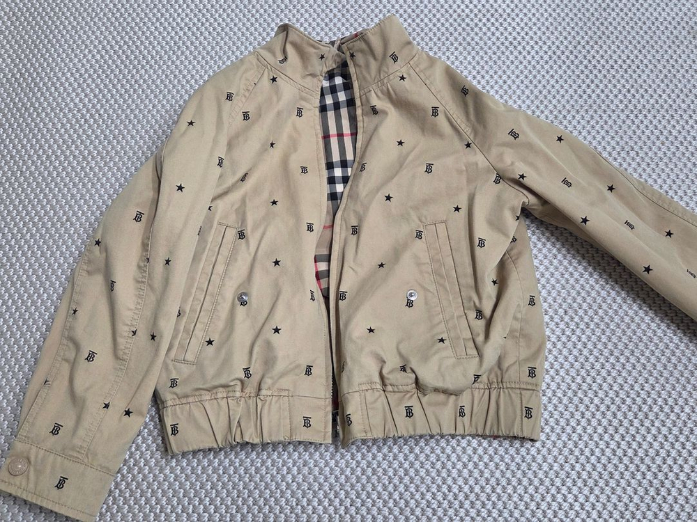 버버리 키즈 리버시블 자켓 6y--1