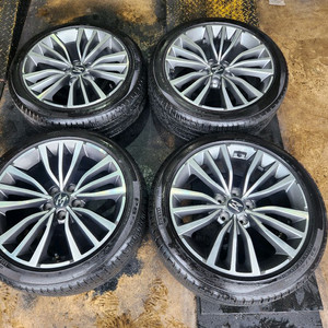 스팅어 18인치 무기스 순정휠타이어 세트 판매