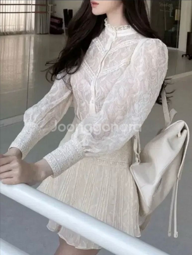 라벨르블랑 로즈데떼 셋업 아이보리--2