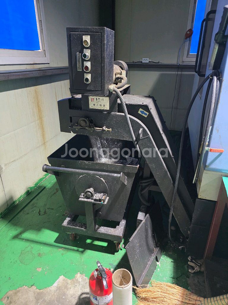 두산머시닝센터 Mynx650 12,000RPM 2008--3