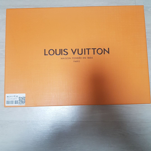 루이비통 클러치 55만원에 팝니다