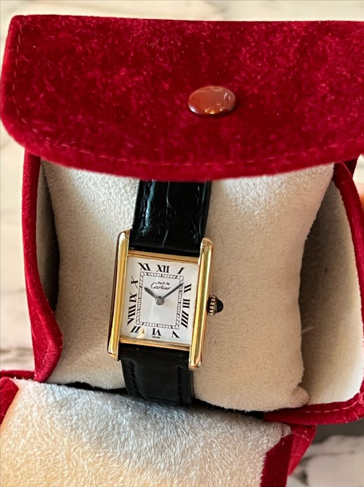 까르띠에 머스트탱크 시계(스몰) | Cartier 이미지