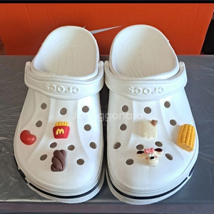 크록스225<220~225>지비츠포함