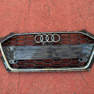 아우디 A4 S4 B9 그릴 전면그릴 수입차중고부품
