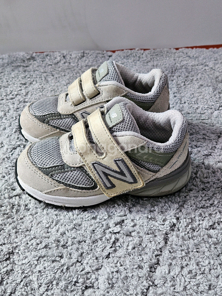뉴발란스 990v5 키즈 135--0