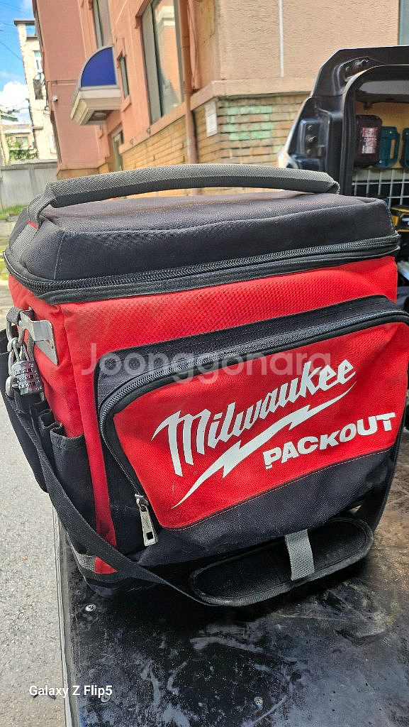 밀워키 쿨러백 팩아웃트레이 팝니다--0