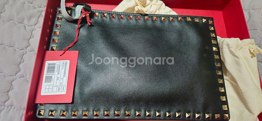 발렌티노 클러치백--0