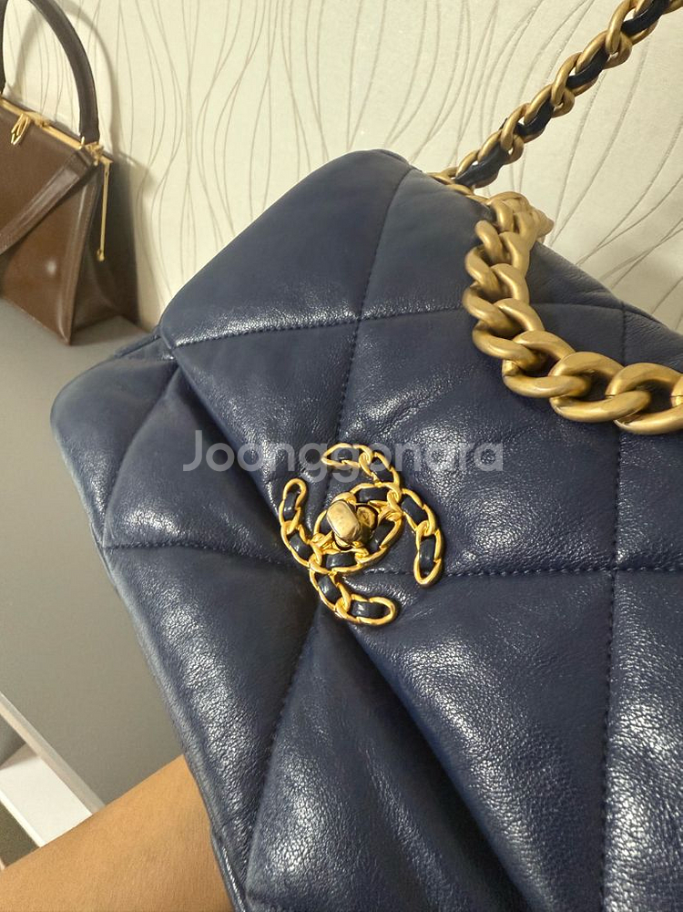 샤넬 19백 네이비--3