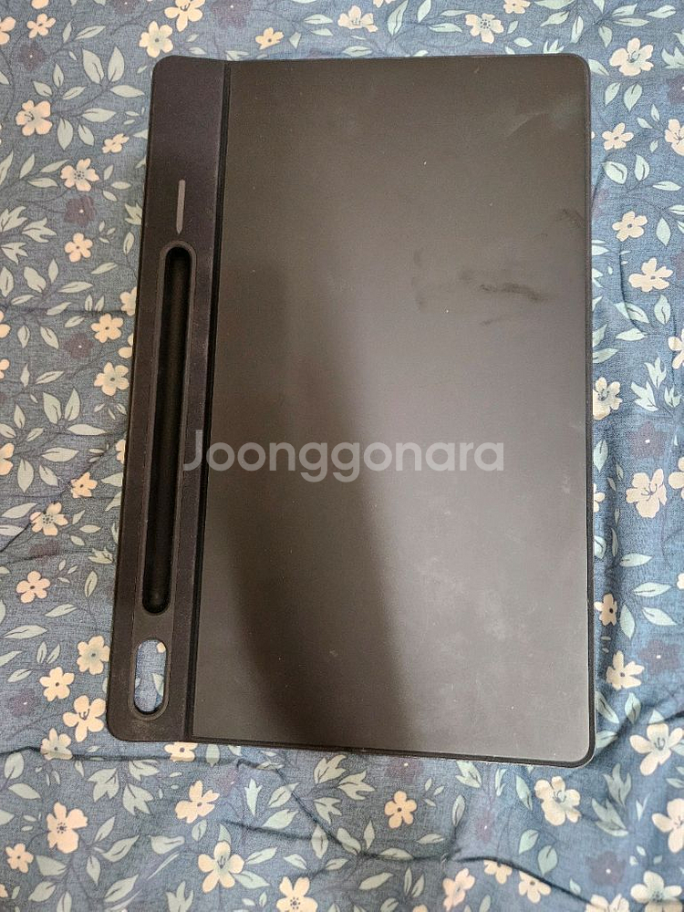갤럭시탭 s7+,s8+,s7fe 용 키보드케이스 팝니다--2