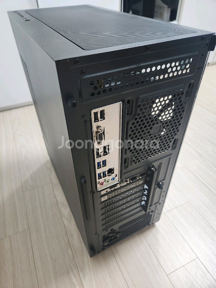 데스크탑 컴퓨터 본체 PC i7-13700KF--3