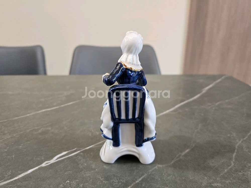 앤틱 도자기 인형--4