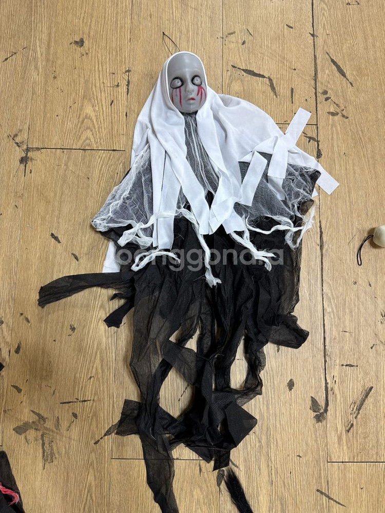 할로윈 용품 (걸이식 해골, 유령 등)--4