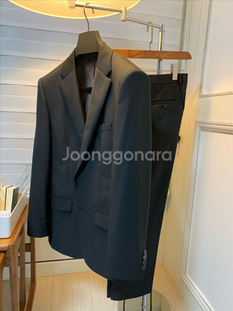 지이크 블랙 검정 수트 정장 이태리 레다원단100/78--0