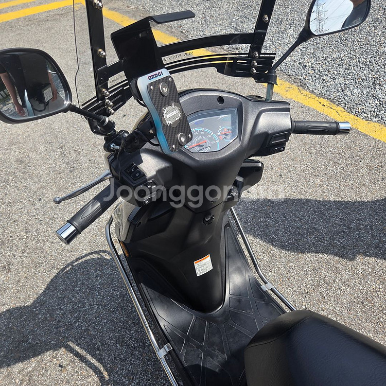 신차급)23년식대림VF100P2천키로 풀튜닝 판매합니다--8
