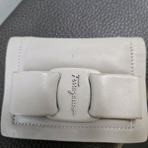 페레가모 카드지갑