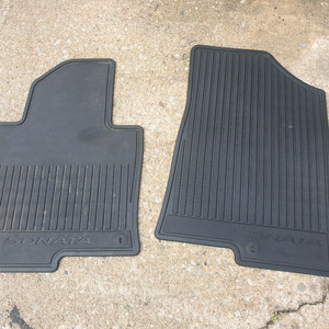 LF소나타 앞2열 순정고무매트