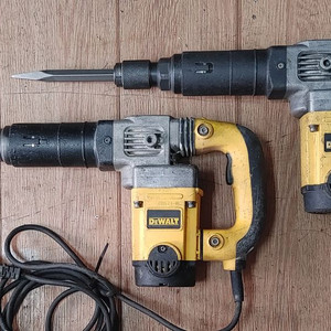 디월트 파괴함마 (DEWALT/ D25580) 중고