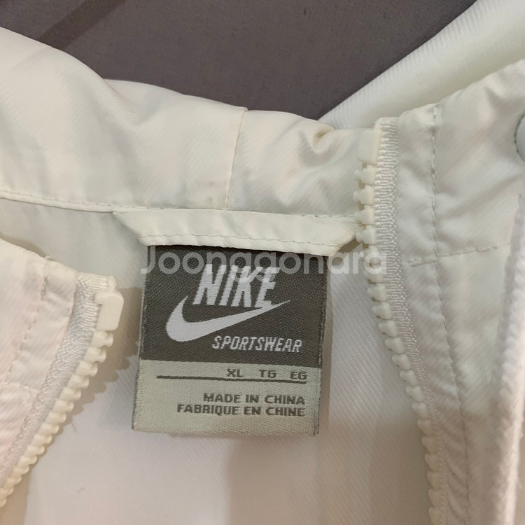 XL 나이키 우먼스 화이트 윈드러너 바람막이 후드 자켓--4