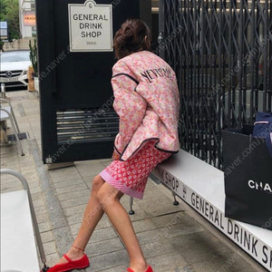투머치토커 플라워 퀼팅 자켓 새상품