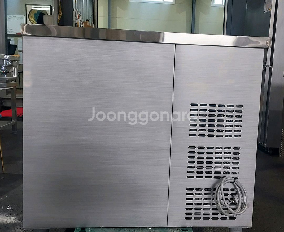 유니크대성 테이블 냉동고900--3