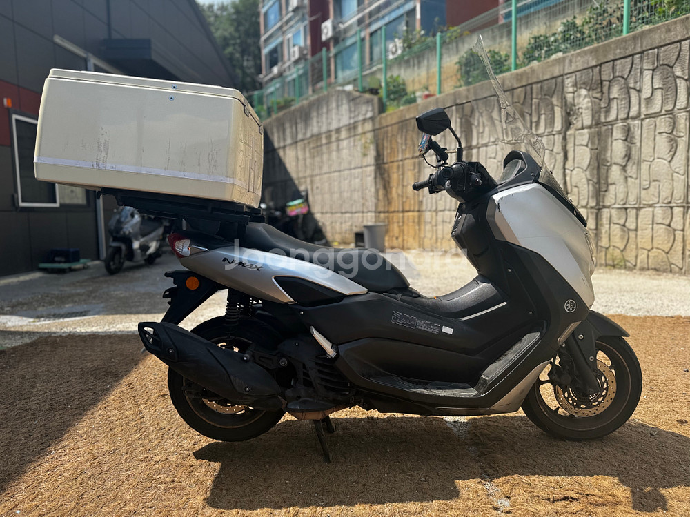 야마하 Nmax125 23년식 4만Km 판매합니다.--3