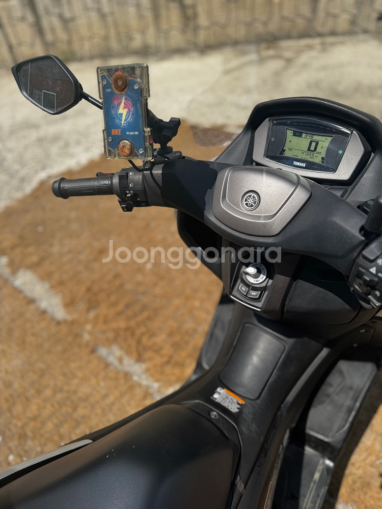 야마하 Nmax125 23년식 4만Km 판매합니다.--8