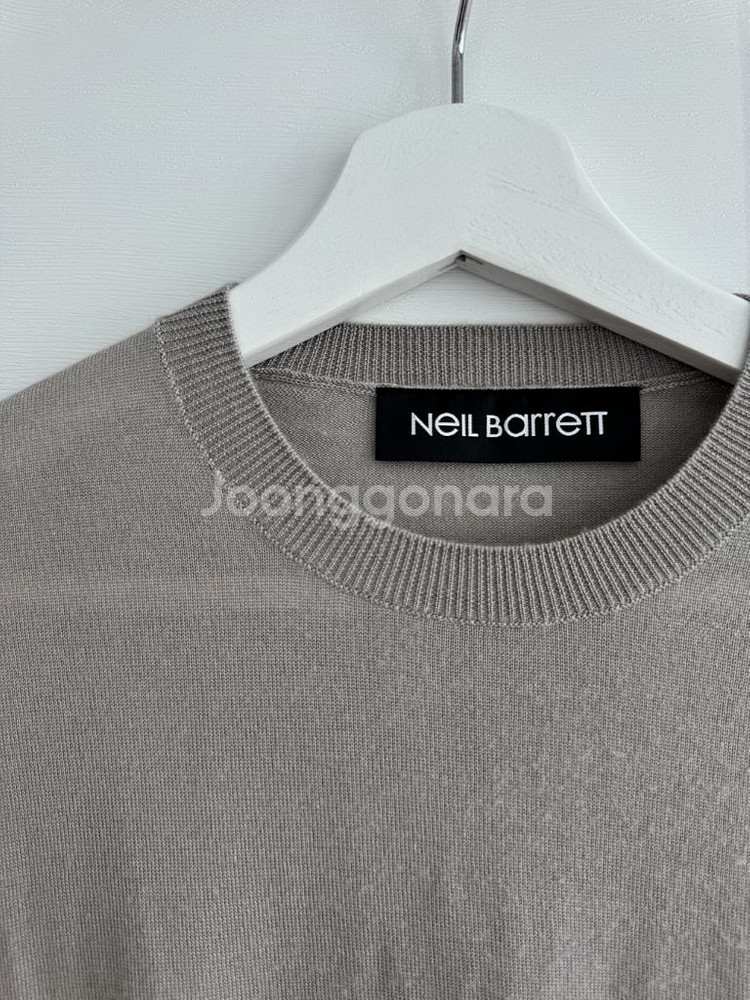 Neil Barrett 닐바렛 니트 스웨터 판매합니다.--1
