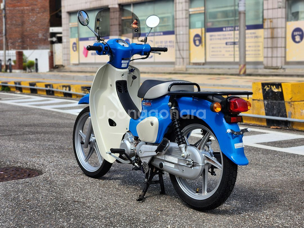23년식/슈퍼커브110cc/2만/컨디션좋은동네마실용팝니--6