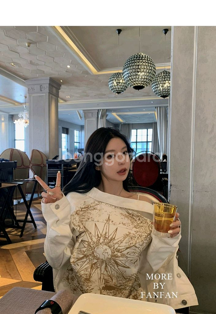 자수 디테일 화이트데님 청 자켓 수입의류--10