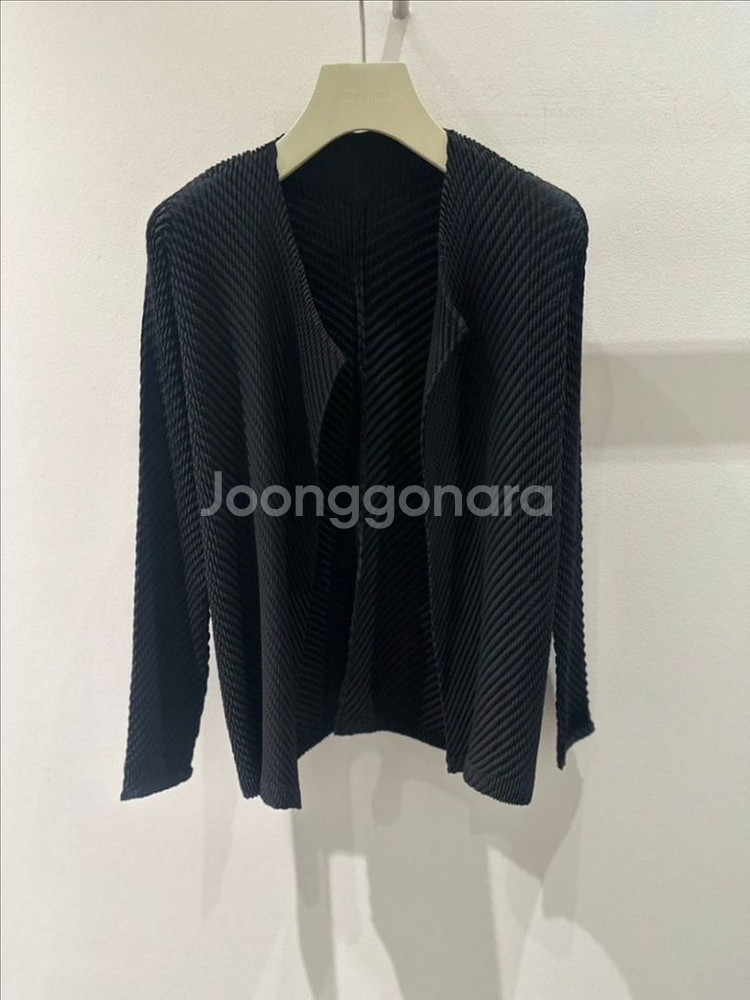 이세이미야케 롬버스 가디건--1