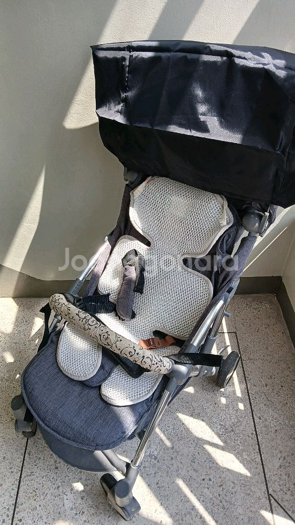 최고급 명품 초경량 기내반입 유모차 리안. 순식간에 접--5