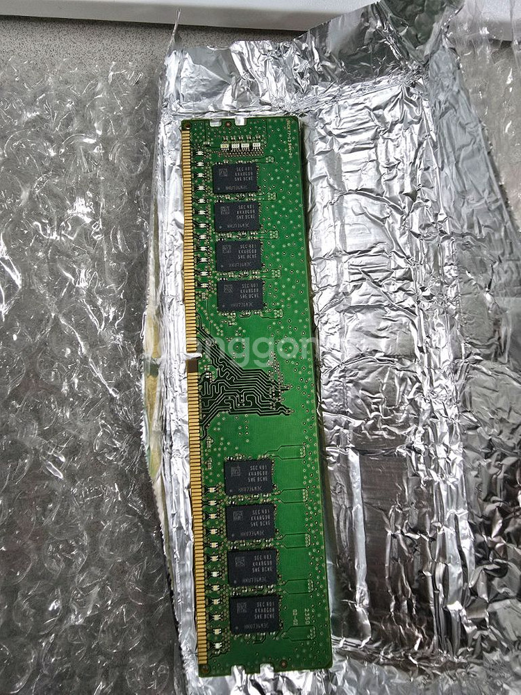 삼성 DDR5 PC5-44800 16GB 램--1