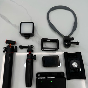 새상품급 DJI 오즈모 액션 5 PRO + 구성품