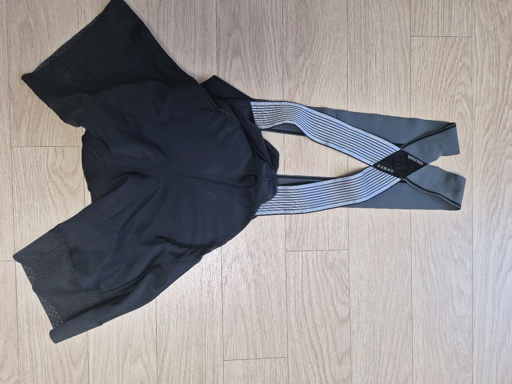 아소스 빕숏 져지 판매 이미지