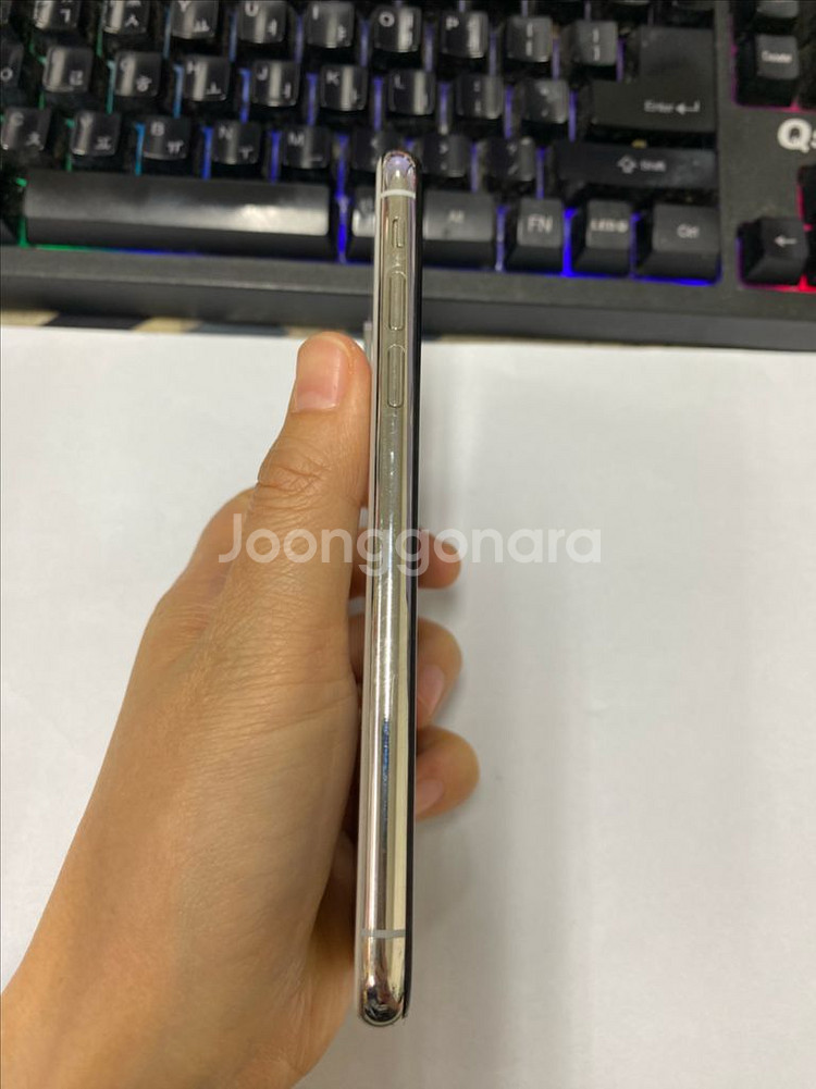 아이폰X 실버 A급 256GB 배터리성능100%--4