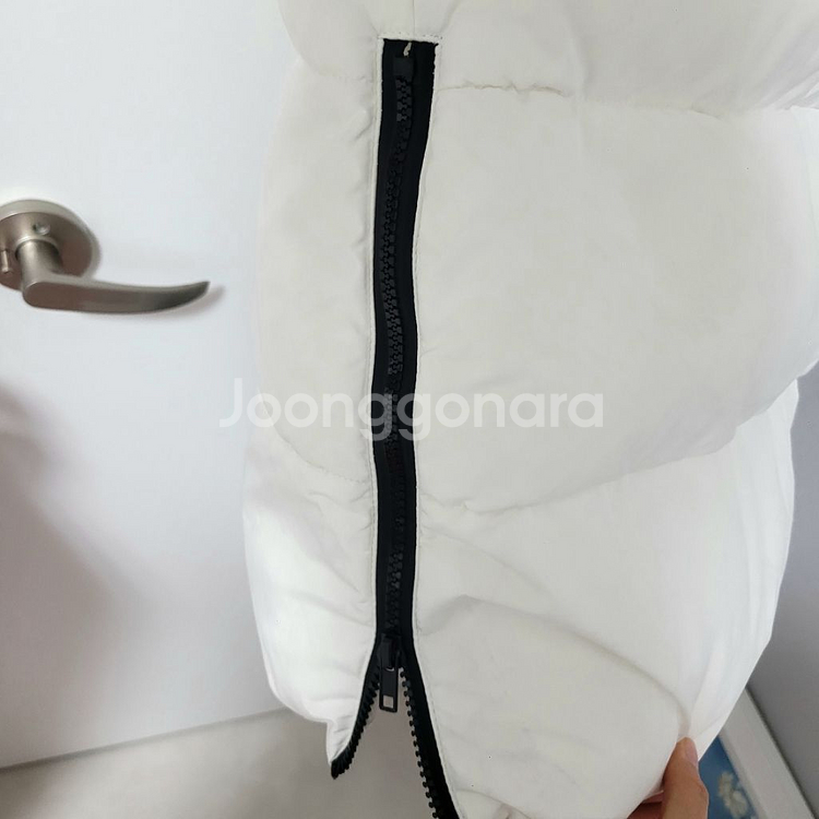 하스웰론 충전재 화이트 롱패딩--6