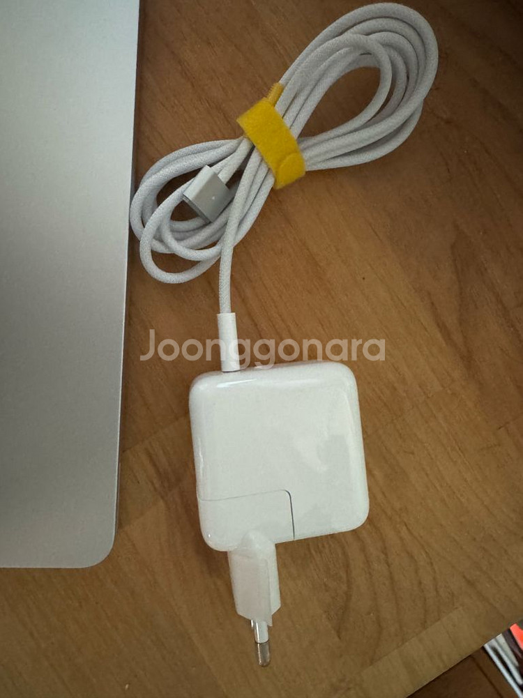 맥북에어 M3 15/ 16GB/ 256GB--4