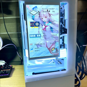 데스크탑 PC 컴퓨터 팝니다. 게이밍·영상편집·화이트