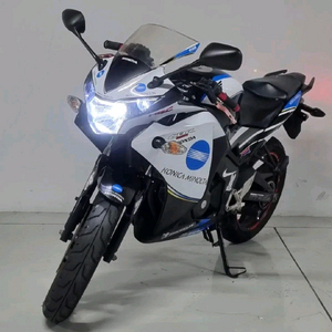 CBR125 2013년식 미놀타데칼 아크라구변
