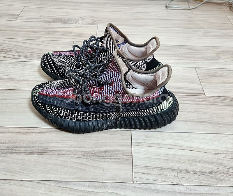 아디다스 이지 부스트350V2 예힐 논리플렉티브 280--1
