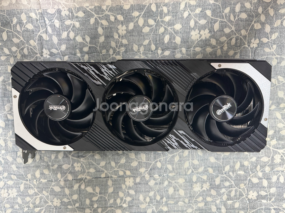 이엠텍 rtx 4070 gamingpro--1
