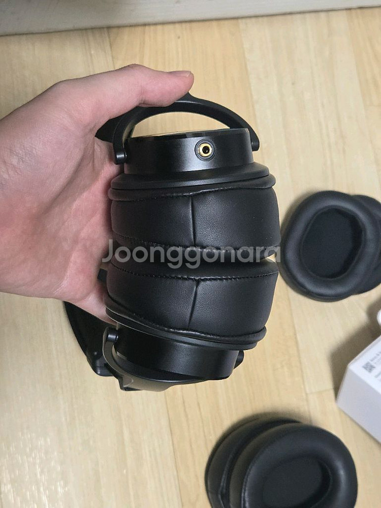 소니 MDR- M1 헤드폰 판매--7