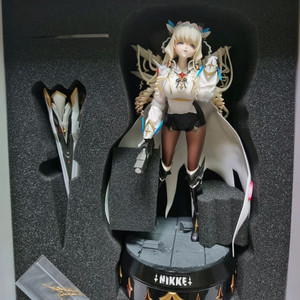 승리의여신 니케 크라운 (티토이스튜디오)